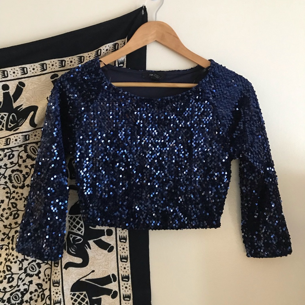Blue sequin crop top!
